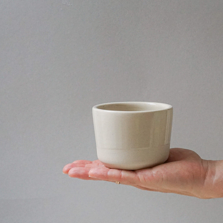 Becher Lys Cappuccino