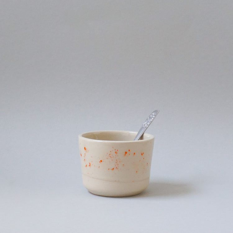 Becher Lys Cappuccino