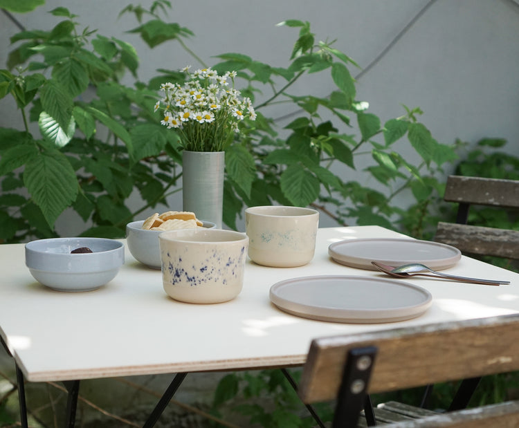 Becher Lys Cappuccino